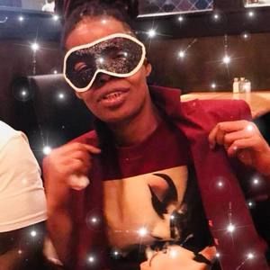 Meet your Posher, Eboni